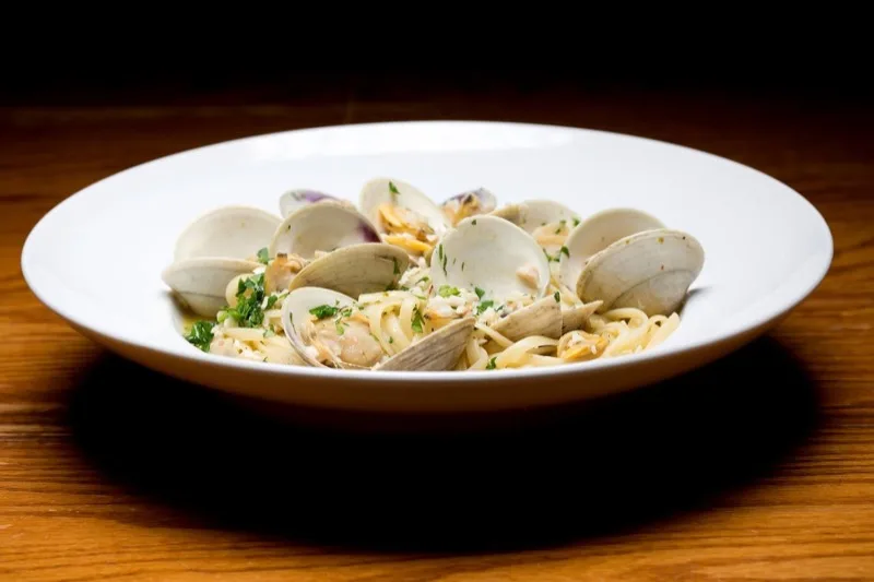 Linguine and clams